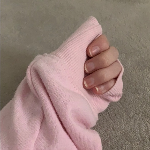 Pink Cropped sweater - Picture 3 of 3